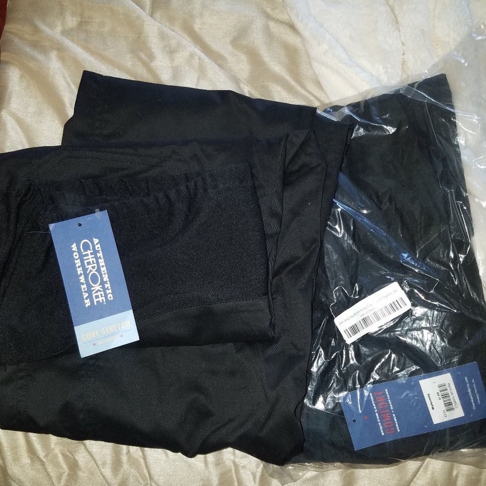 Maternity scrub pants